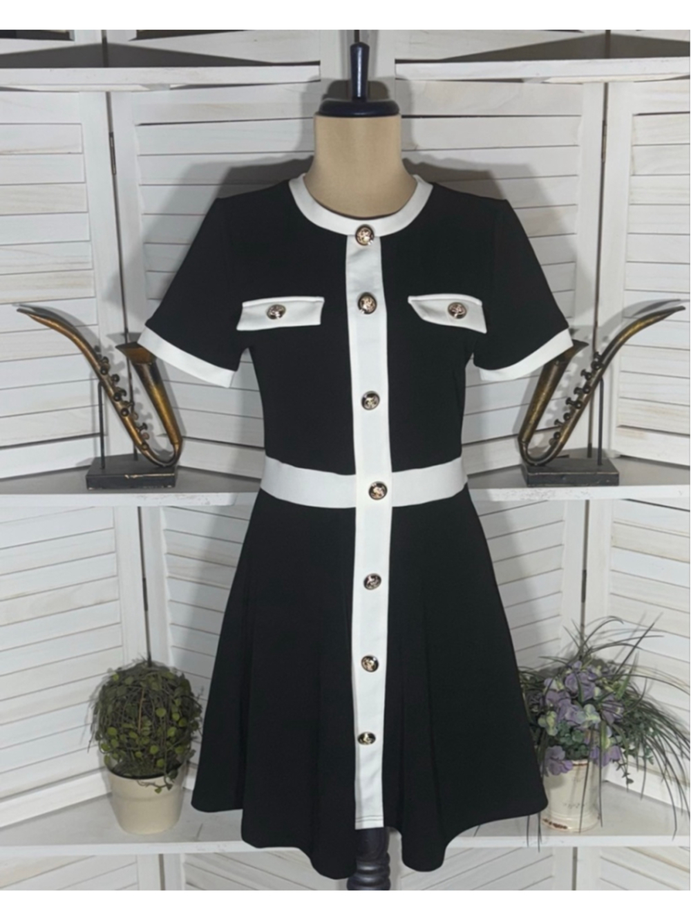 Forever 21 60s mod gogo girl dress Wednesday Addams black white retro goth sz M
